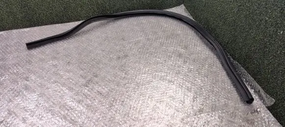 Porsche Cayenne (92A) Engine compartment rubber 7P5823727B
