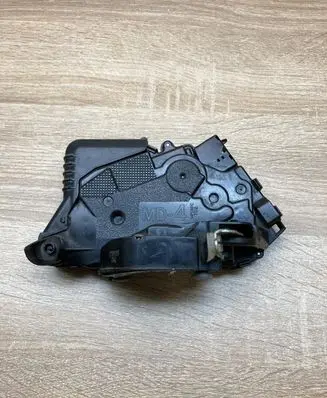 Toyota Prius (XW30) Front door lock MD4 TOYOTADOORLOCK