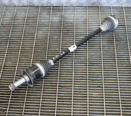 BMW X2 F39 Rear driveshaft 7646867