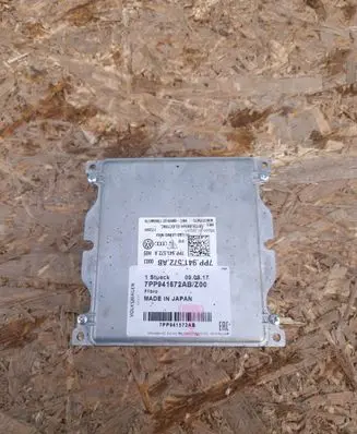Volkswagen Tiguan Allspace Headlight ballast module Xenon 7PP941572AB W003T25075 7PP941572A