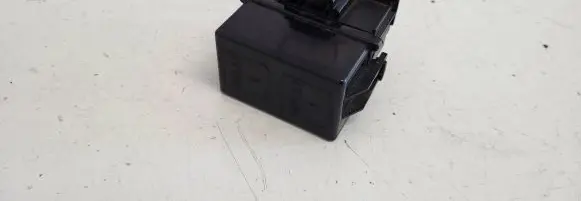Volvo V70 Other relay 669T14B192AA