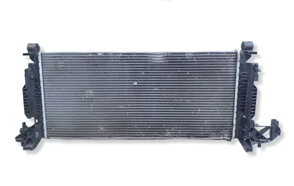 Opel Astra K Coolant radiator 39055162