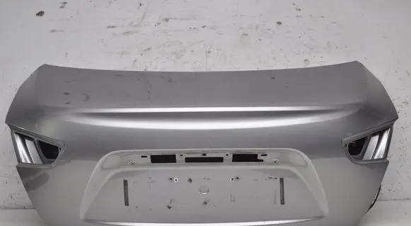 Maserati Ghibli Tailgate/boot cover trim set 
