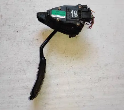 Renault Master II Accelerator throttle pedal 8200724059 6PV00811904