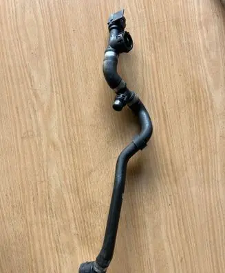 BMW 5 G30 G31 G38 Engine coolant pipe/hose 6269713