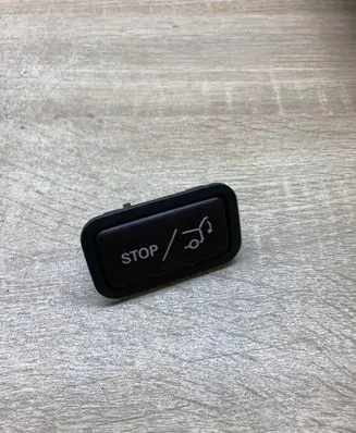 Mercedes-Benz E W212 Tailgate/trunk/boot open switch 2128210651