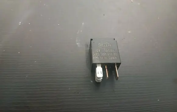 Volvo V70 Other relay 9441161
