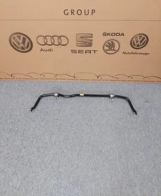 Volkswagen Tiguan Front anti-roll bar/sway bar 3Q0411303H