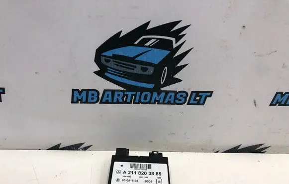 Mercedes-Benz CLS C219 Keyless (KESSY) go control unit/module A2118203885