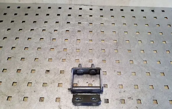 Nissan Qashqai Tailgate/trunk/boot hinge