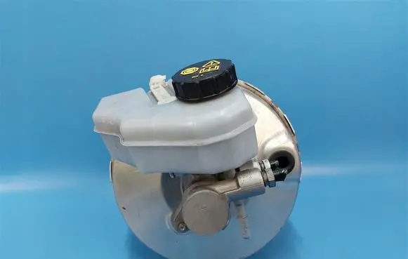 Jaguar XE Brake booster GX732B195BE