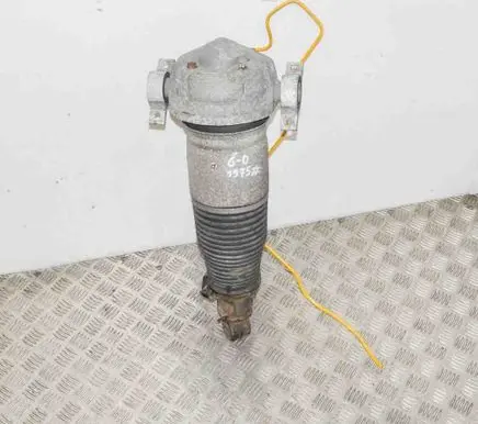 Rear shock absorber/damper