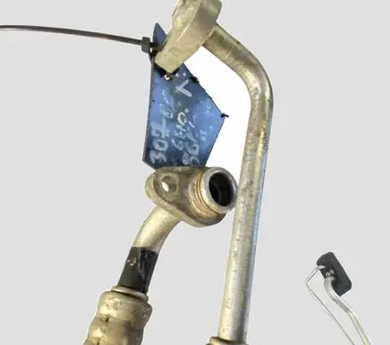 Peugeot 307 Air conditioning (A/C) pipe/hose