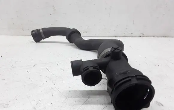 BMW X5 E53 Engine coolant pipe/hose