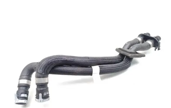 Land Rover Range Rover Evoque L551 Engine coolant pipe/hose K8D218C266BC