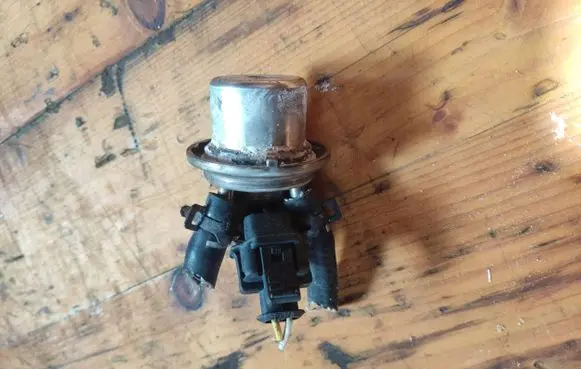 Mercedes-Benz C W205 AdBlue injector A0004701113
