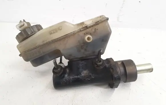 Volkswagen Multivan T4 Master brake cylinder