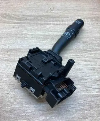 Toyota Corolla Verso AR10 Wiper control stalk 8465205160 173654LH