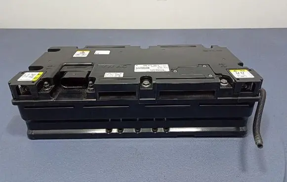 Audi Q7 4L Hybrid / electric car battery 4N0915105E