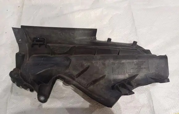 BMW X5 F15 Other engine bay part 7309205 10834110
