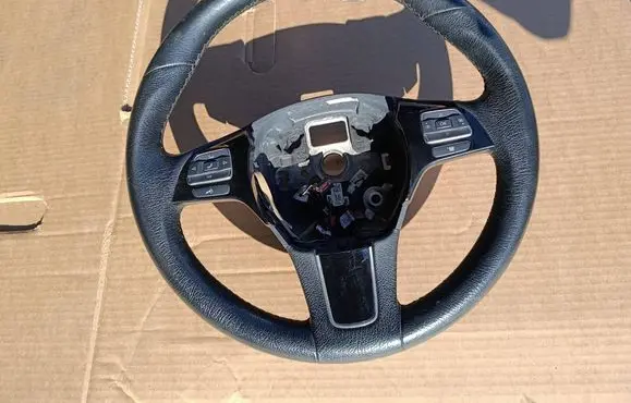 Volkswagen Touareg II Steering wheel 7P6419091C