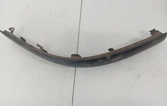 Volkswagen PASSAT B5.5 Front bumper splitter molding 3B0807718D