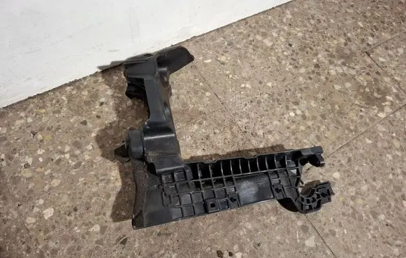 Volvo V60 Battery bracket 31298096