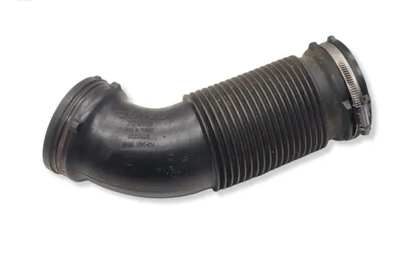 Volvo S60 Air intake duct part 31319688 BP8DB