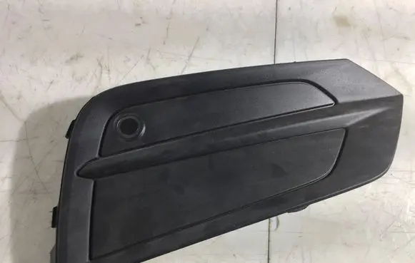 Volvo XC60 Front bumper lower grill 31425188RH 31425188