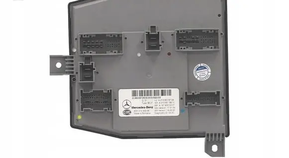 Mercedes-Benz E W213 SAM control unit A2139008729