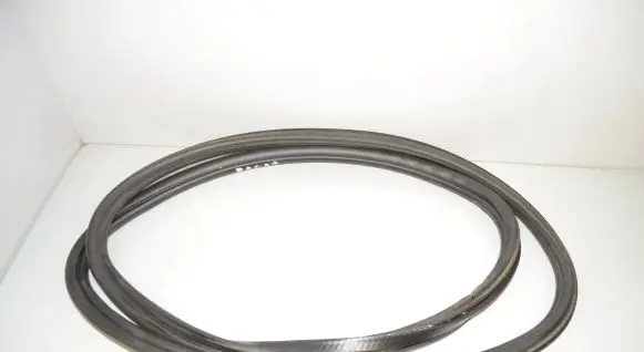 BMW i3 Trunk rubber seal (body) 7439016 51767439016 51767405297