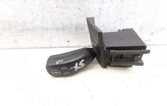 BMW X5 E53 Steering wheel adjustment switch 8373901