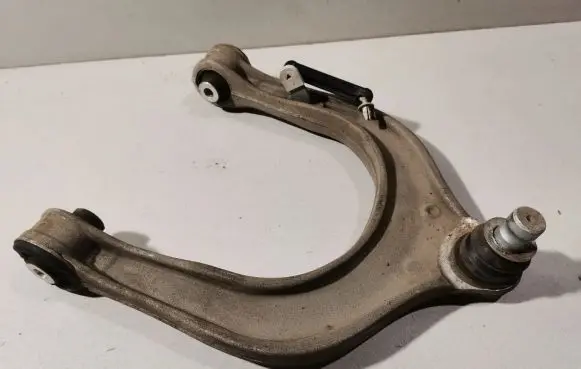 BMW X5 G05 Front lower control arm/wishbone 6883835