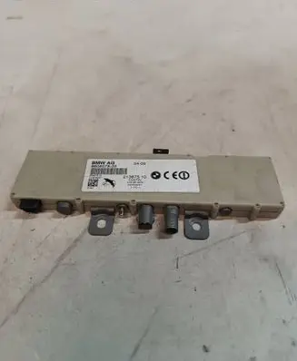 BMW 5 E39 Aerial antenna amplifier 6906078