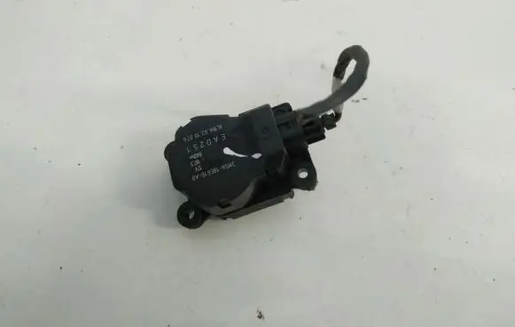 Ford C-MAX I Air flap motor/actuator 3m5h19e616ab 3m5h-19e616-ab
