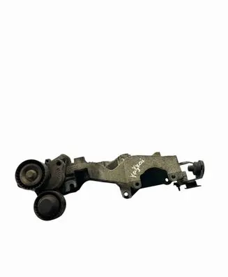 Nissan Qashqai+2 Generator/alternator bracket 8200527320