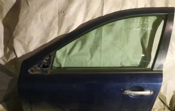 Renault Laguna II Front door melynos