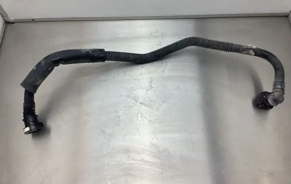 KIA EV6 Engine coolant pipe/hose 