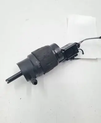 Audi A4 S4 B8 8K Windscreen/windshield washer pump 8K5955647