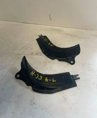 Subaru Legacy Rear bumper mounting bracket 57731AG480 57731AG470