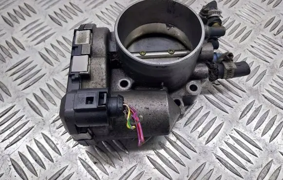 Audi A4 S4 B6 8E 8H Throttle valve position sensor 078133062B