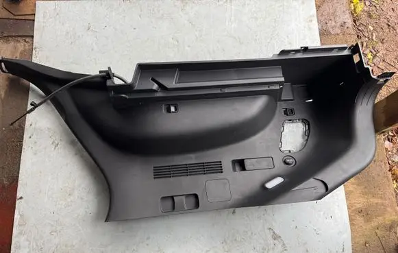 KIA EV6 Trunk/boot lower side trim panel 85731CV500 857C3CV000