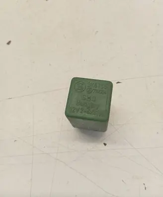 Volkswagen Transporter - Caravelle T4 Other relay 111953227D J590CJ945