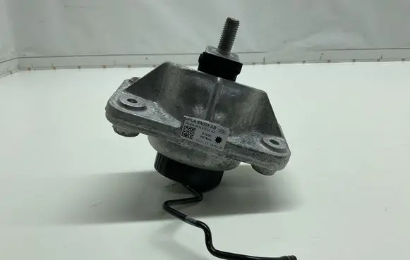 Land Rover Discovery 5 Engine mount vacuum valve JPLA6A003AB