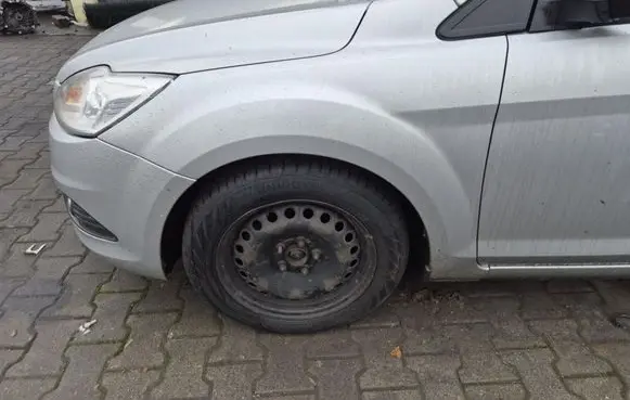 Ford Focus C-MAX Fender