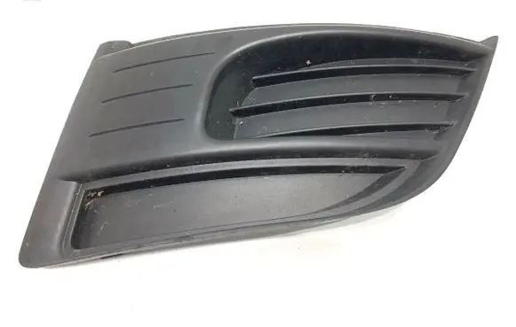 Citroen C4 I Picasso Front bumper lower grill 9680403877