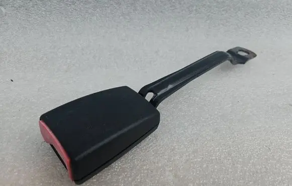 Audi A4 S4 B6 8E 8H Front seatbelt buckle 8D0857755B