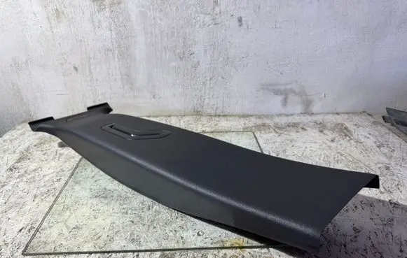 Volvo V50 (B) pillar trim (top) 9486845