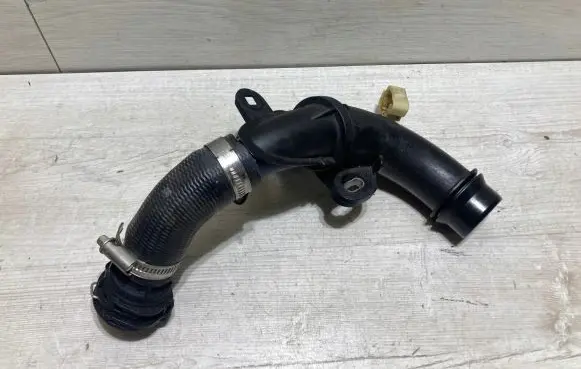 Nissan Micra K14 Air intake hose/pipe 1217668s011