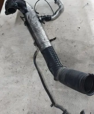 Ford Galaxy Intercooler hose/pipe 76895577